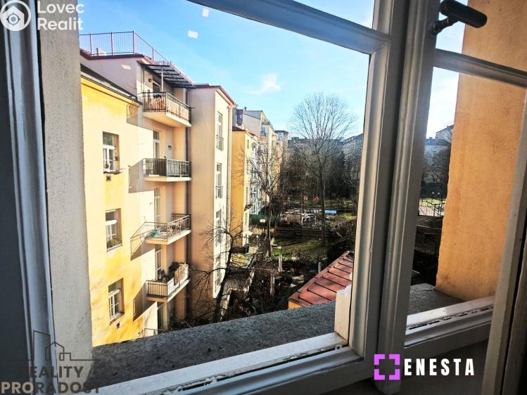 Rent apartment 1+1 Praha, Boleslavova 416/40 č. 3