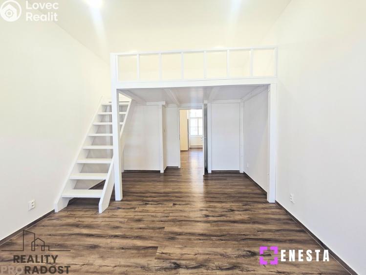 Rent apartment 1+1 Praha, Boleslavova 416/40 č. 6