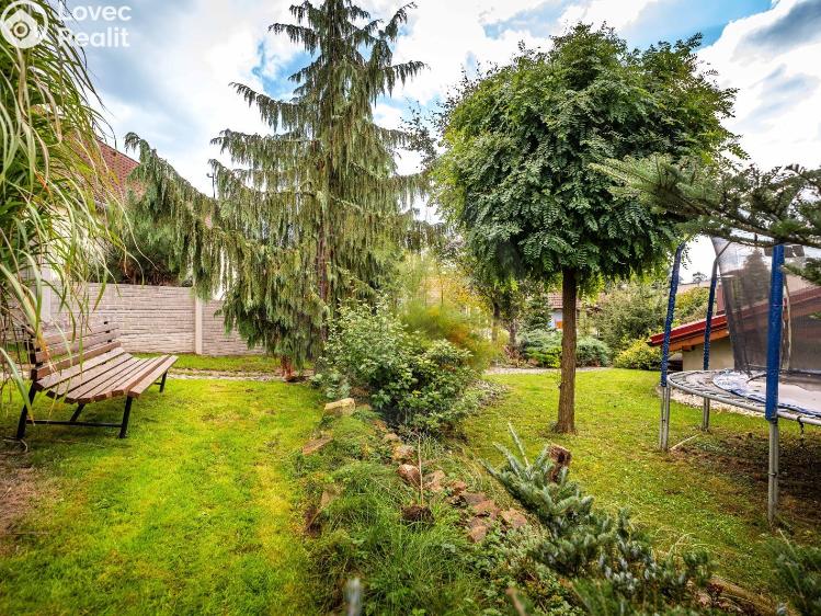 Sale family house Hůry, Pod Strání 210 č. 53