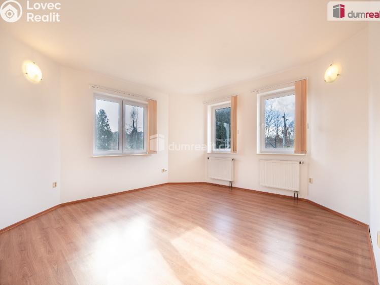 Продаж сімейного будинку Dolní Třebonín č. 8