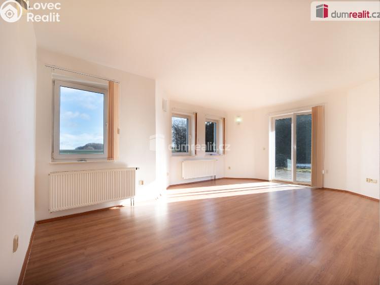 Продаж сімейного будинку Dolní Třebonín č. 10