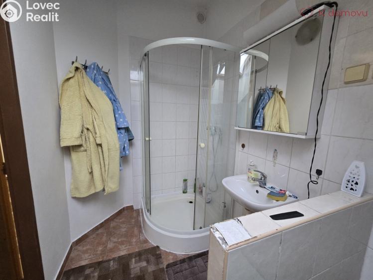 Prodej bytu 3+1 Přerov, Komenského 1528/50 č. 9