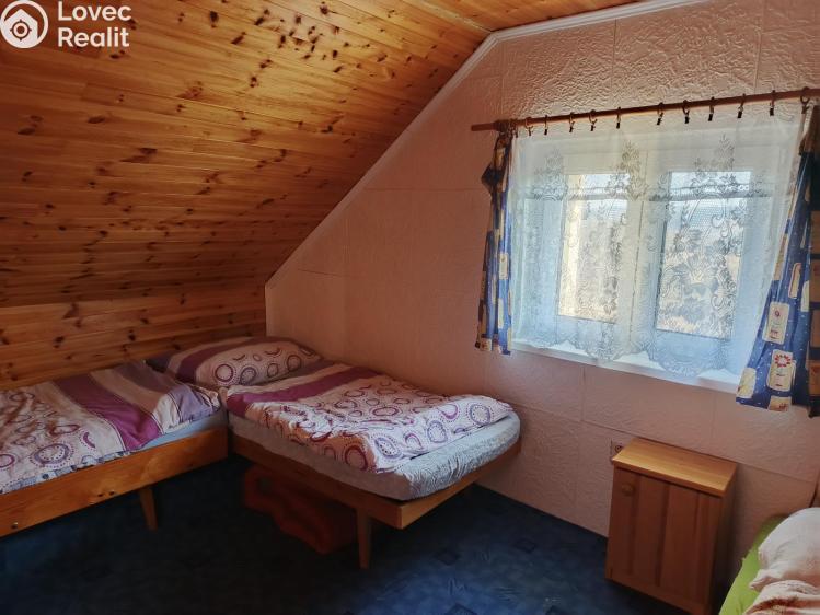 Prodej chaty Kamenice, Višňovka V č. 18