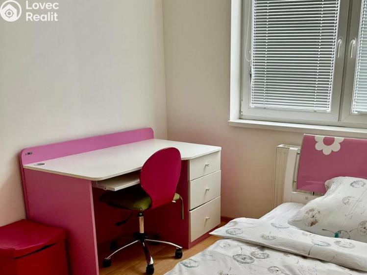 Pronájem bytu 3+KK Praha, Poděbradská 777/9c č. 4