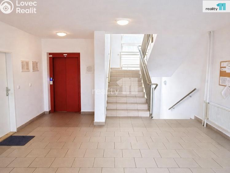 Pronájem bytu 1+KK Praha 10, Pod Bohdalcem I č. 9