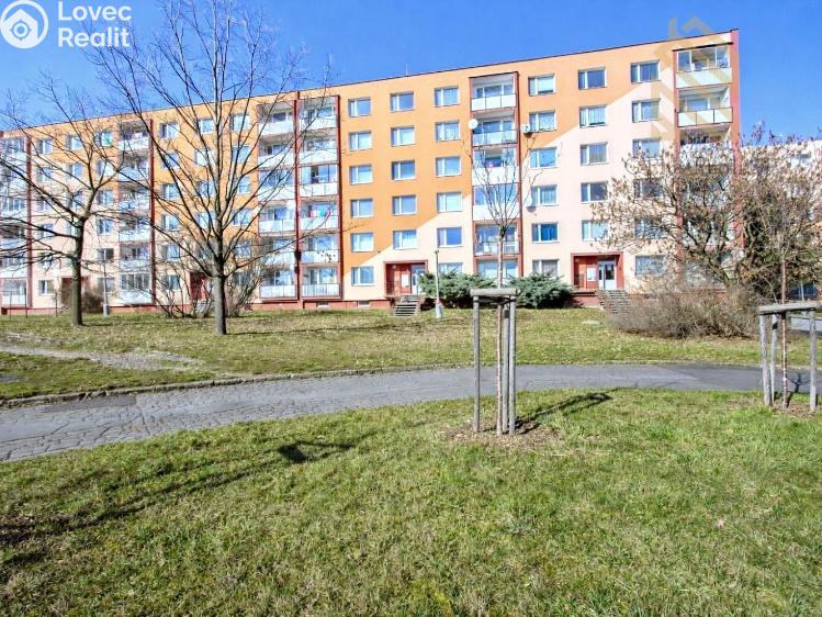 Продажа квартиры 2+1 Chomutov, Písečná 5032 č. 1