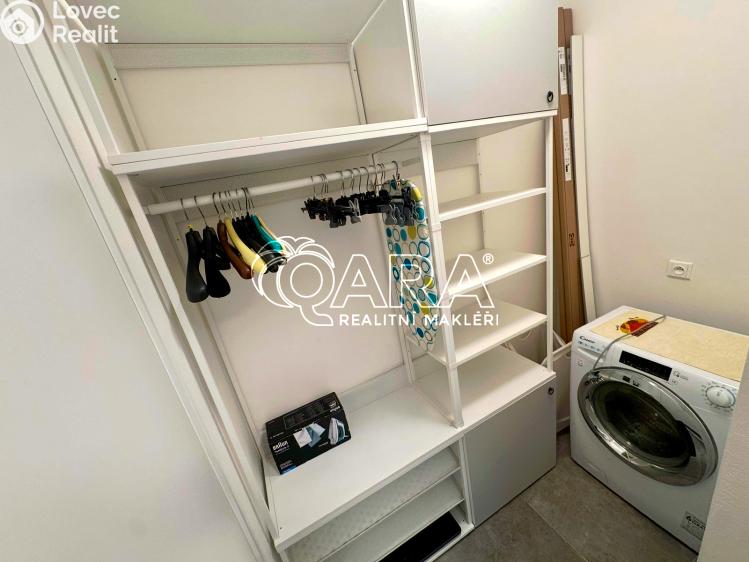 Pronájem bytu 1+KK Praha, Malešická 2698/47 č. 12