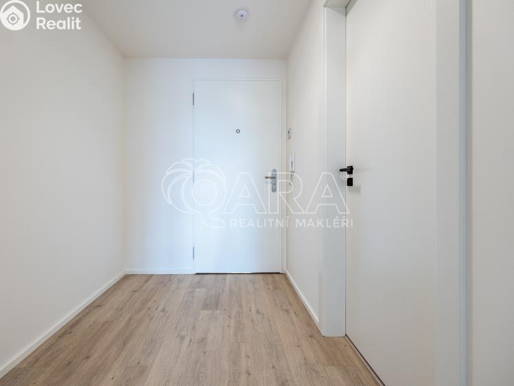 Pronájem bytu 1+KK Praha, Poděbradská 260/59 č. 20