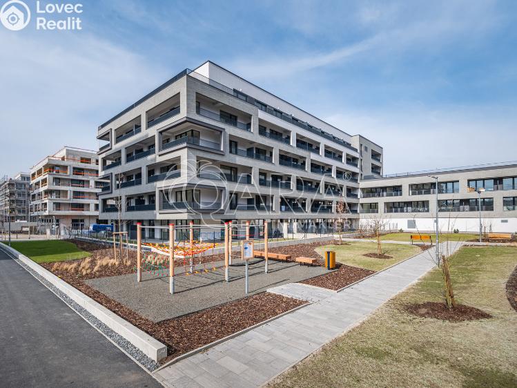 Pronájem bytu 1+KK Praha, Poděbradská 260/59 č. 24