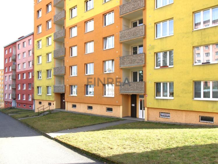 Prodej bytu 2+1 Chomutov, Borová č. 17