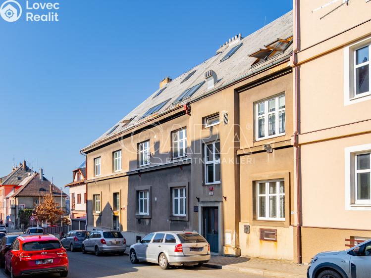 Prodej bytu 2+1 Plzeň, Skalní 781/8 č. 21