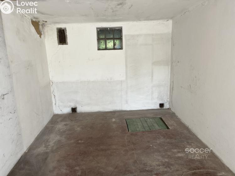 Pronájem garáže Mělník, Mladoboleslavská č. 5