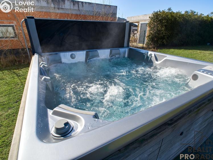 Продажа семейного дома Tísek č. 16