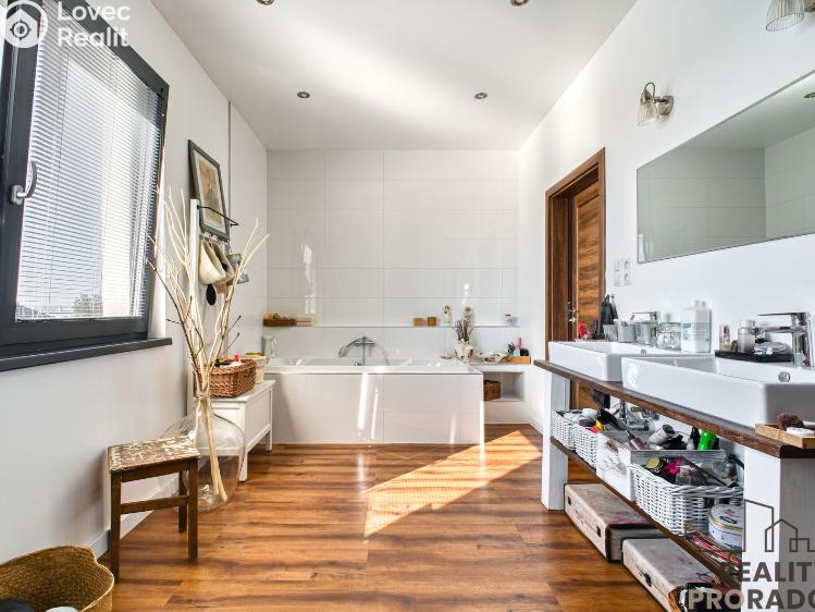 Продажа семейного дома Tísek č. 30