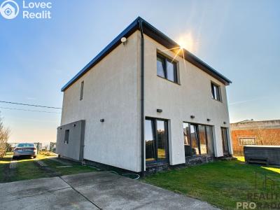 Продажа семейного дома Tísek č. 1