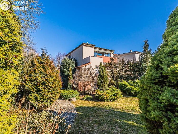 Продажа семейного дома Kladno, U zastávky 1862 č. 2