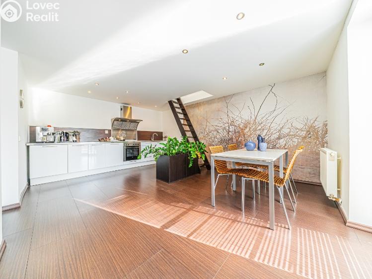 Sale family house Kladno, U zastávky 1862 č. 11