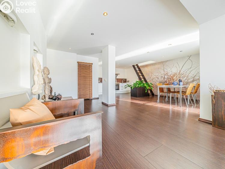 Sale family house Kladno, U zastávky 1862 č. 14