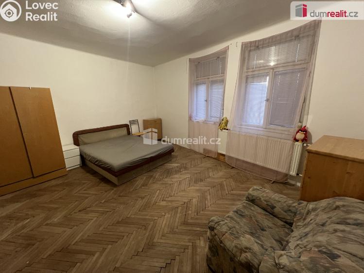 Rent apartment 2+1 Opava, Dolní náměstí č. 3