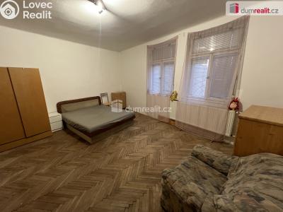 Rent apartment 2+1 Opava, Dolní náměstí č. 3