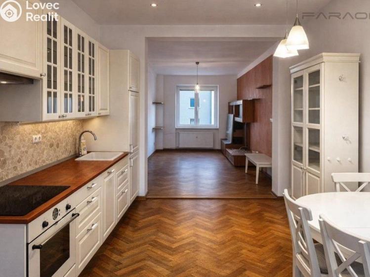 Аренда квартиры 3+1 Praha 6, Břevnov, Bělohorská č. 9