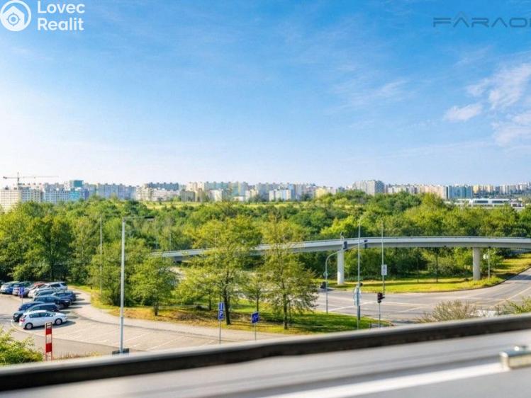 Rent apartment 3+KK Praha, Kodymova č. 4