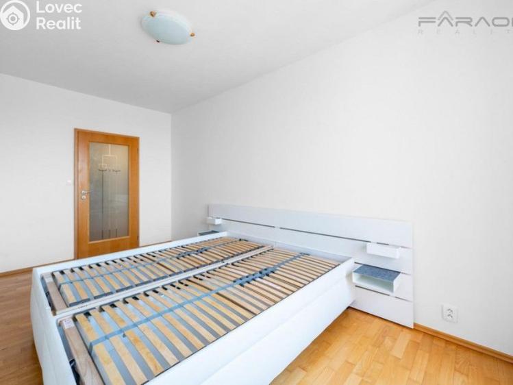 Rent apartment 3+KK Praha, Kodymova č. 8