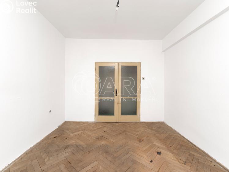 Prodej bytu 2+1 Ostrava, Sokolská třída 2441/38 č. 12