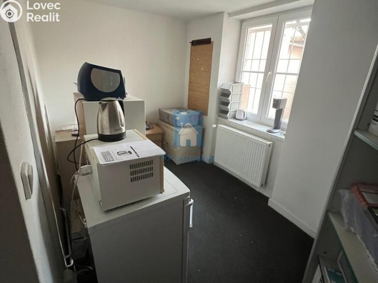 Pronájem obchodního prostoru Domažlice, Husova třída č. 4