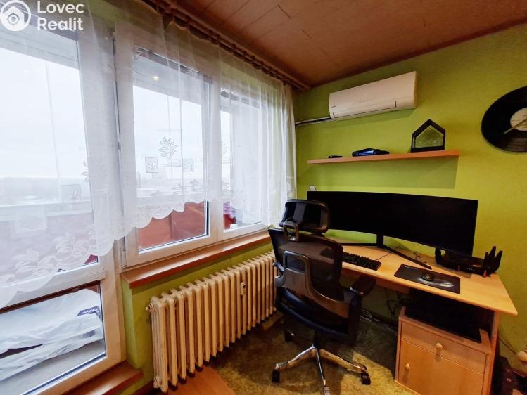 Sale apartment 3+1 Karviná, Čsl. armády č. 8