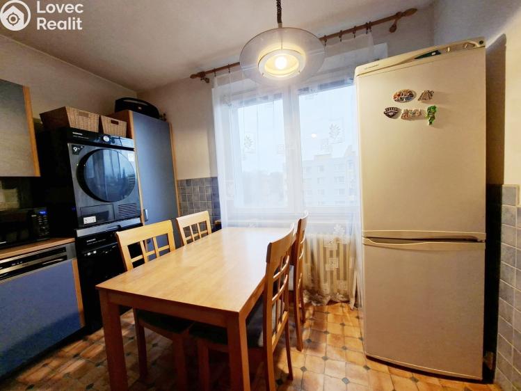 Sale apartment 3+1 Karviná, Čsl. armády č. 17