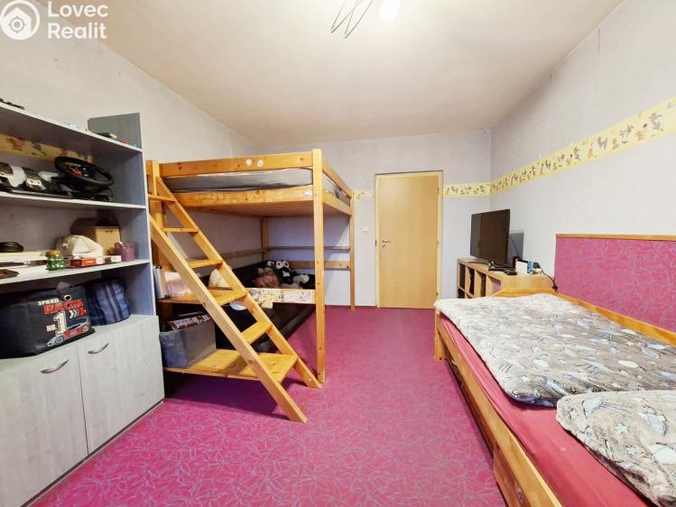 Sale apartment 3+1 Karviná, Čsl. armády č. 18