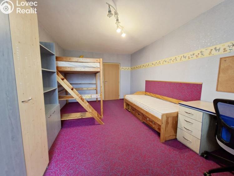 Sale apartment 3+1 Karviná, Čsl. armády č. 18