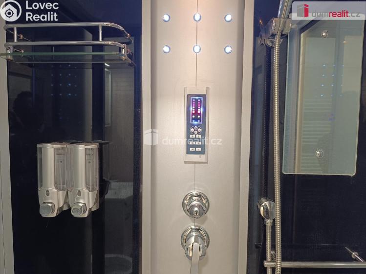 Pronájem bytu 1+KK Děčín, Karla Čapka č. 8