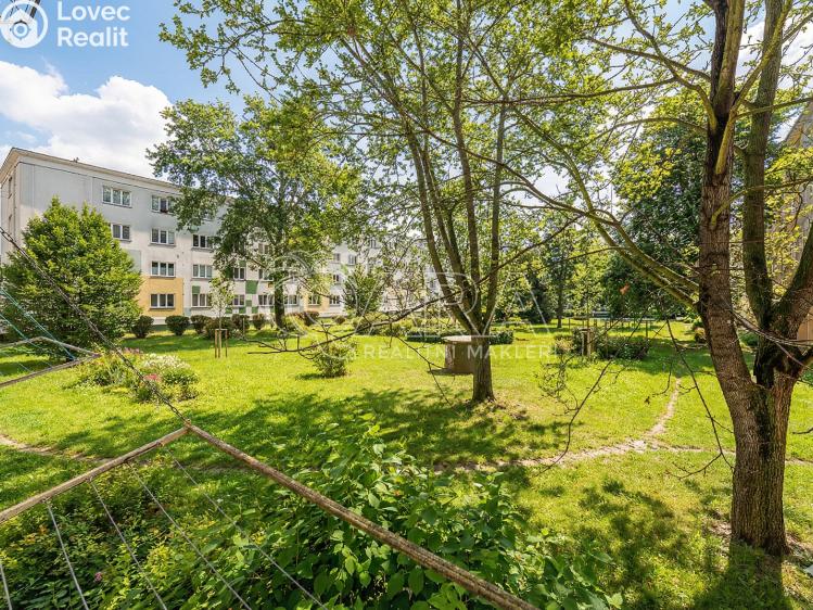 Prodej bytu 1+KK Kralupy nad Vltavou, nám. Mládežníků 678 č. 2