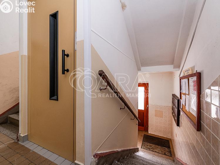 Prodej bytu 1+KK Kralupy nad Vltavou, nám. Mládežníků 678 č. 11