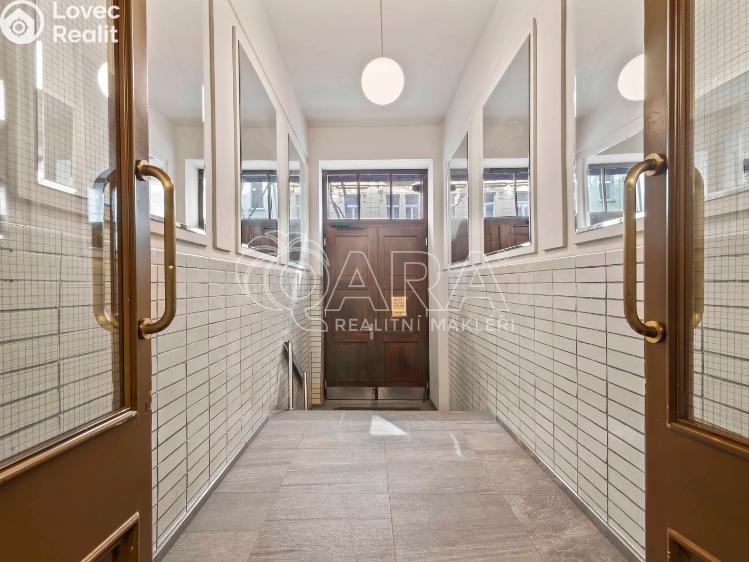 Sale atypical apartment Praha, Mánesova 1105/46 č. 16