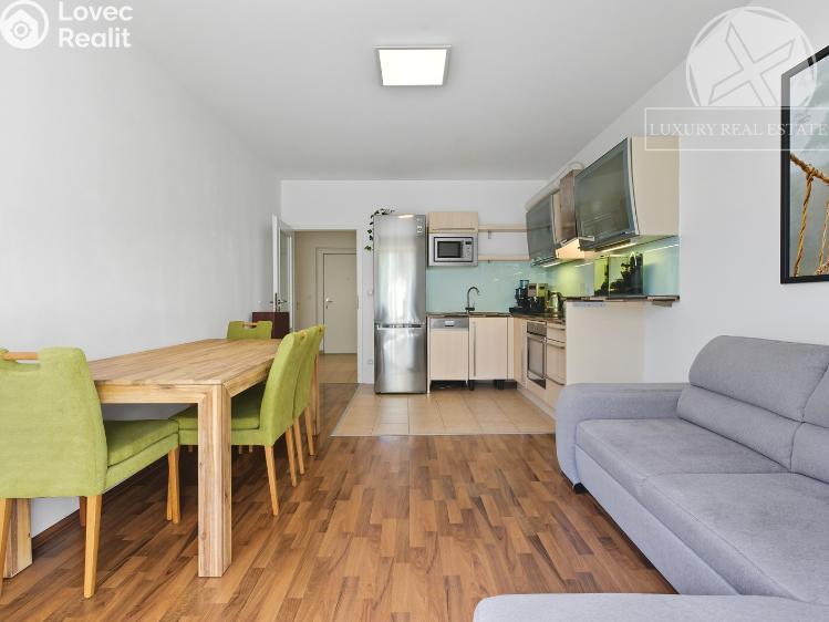 Prodej bytu 2+KK Praha, Prorektorská č. 12