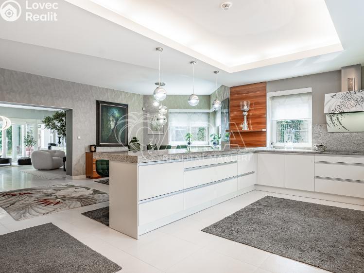 Продажа семейного дома Zeleneč, Štefánikova 508 č. 18