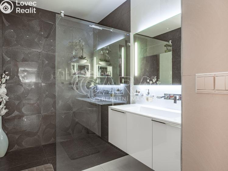 Продажа семейного дома Zeleneč, Štefánikova 508 č. 21