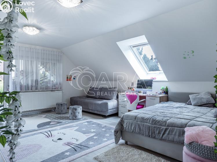 Prodej rodinného domu Zeleneč, Štefánikova 508 č. 8