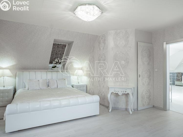 Prodej rodinného domu Zeleneč, Štefánikova 508 č. 13