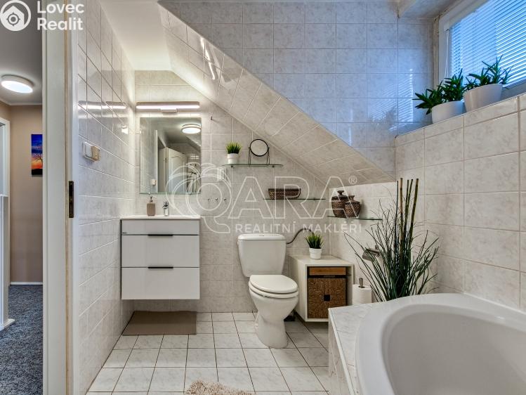 Продаж сімейного будинку Okrouhlo č. 16