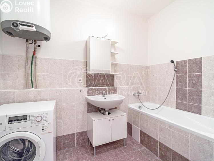 Prodej bytu 1+KK Holubice, Buková 73 č. 11