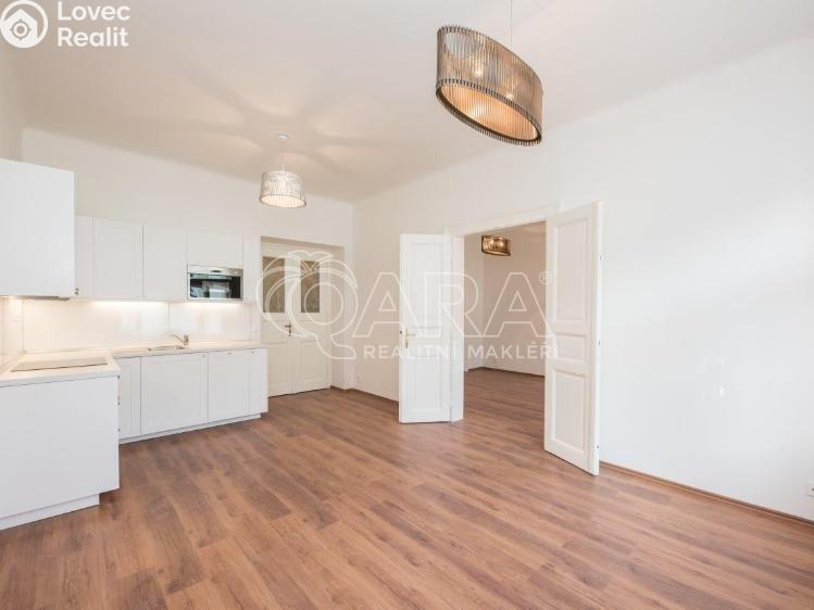 Pronájem bytu 2+KK Praha, Chvalova č. 2