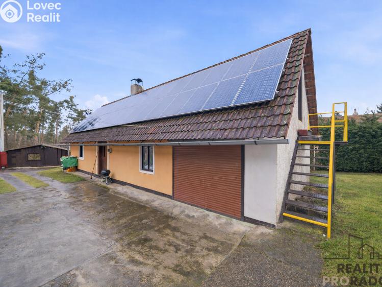 Sale multi-gen house Konárovice č. 27