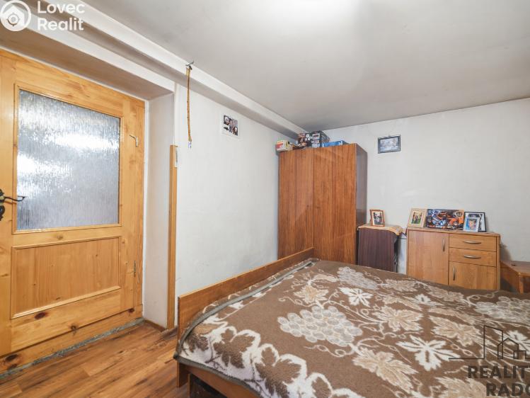 Продаж багатогенного будинку Konárovice č. 32