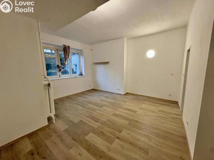 Prodej bytu 1+1 Praha, 5. května 1241/42 č. 5