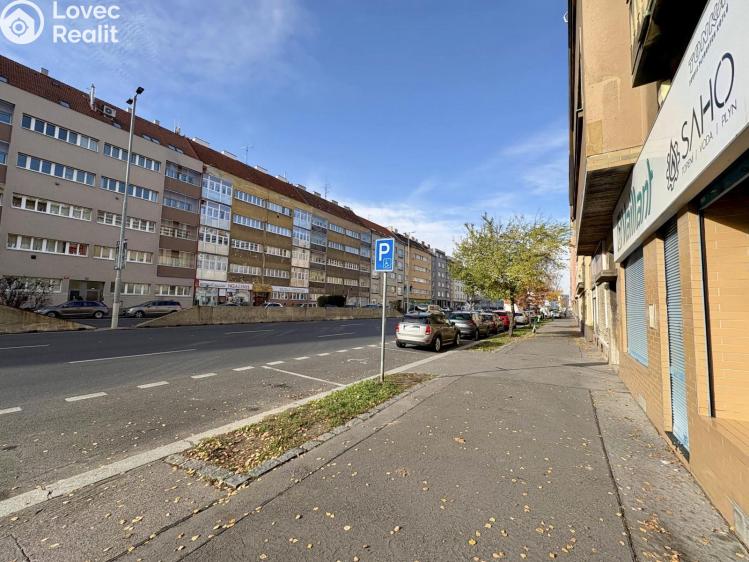 Prodej bytu 1+1 Praha, 5. května 1241/42 č. 6