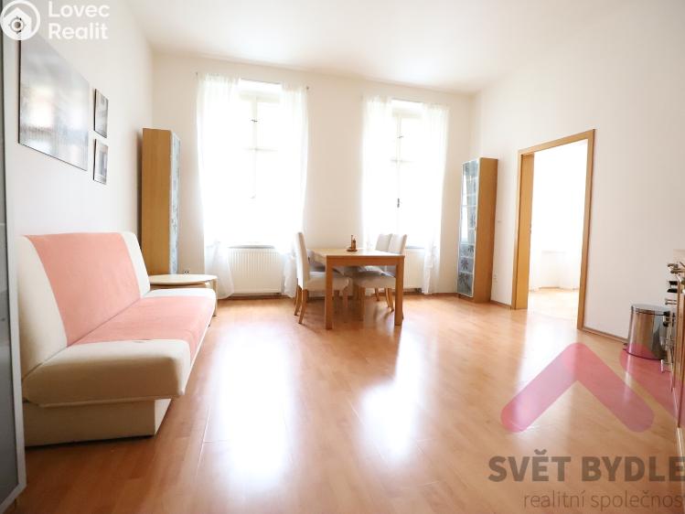 Prodej bytu 2+KK Praha, Koubkova 1726/8 č. 3